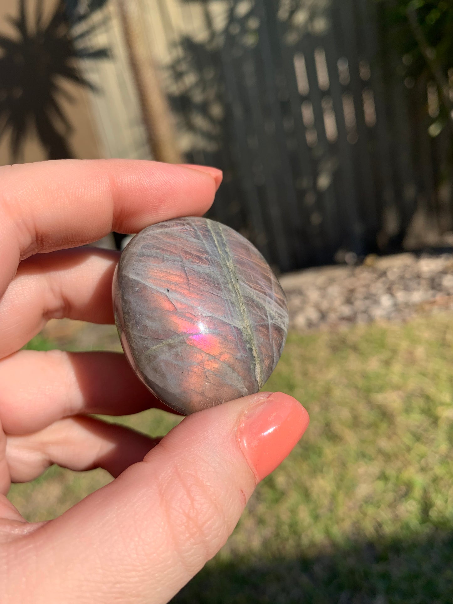 Labradorite Palmstone