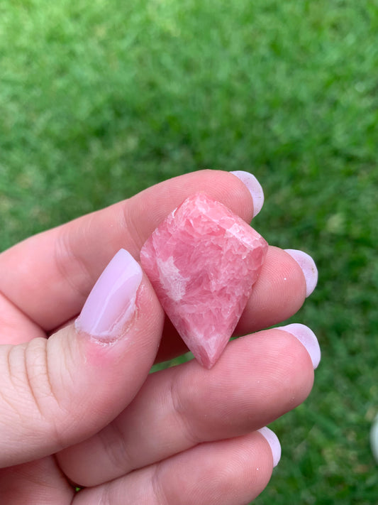 Rhodochrosite Diamond (no stand)