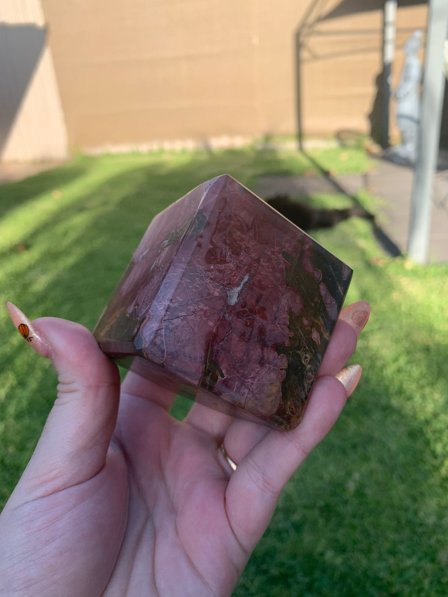 Cherry Creek Agate Floating Cube