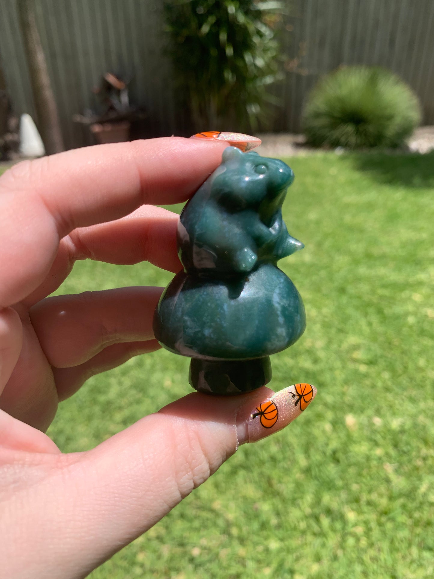 Moss Agate Standing Hamster